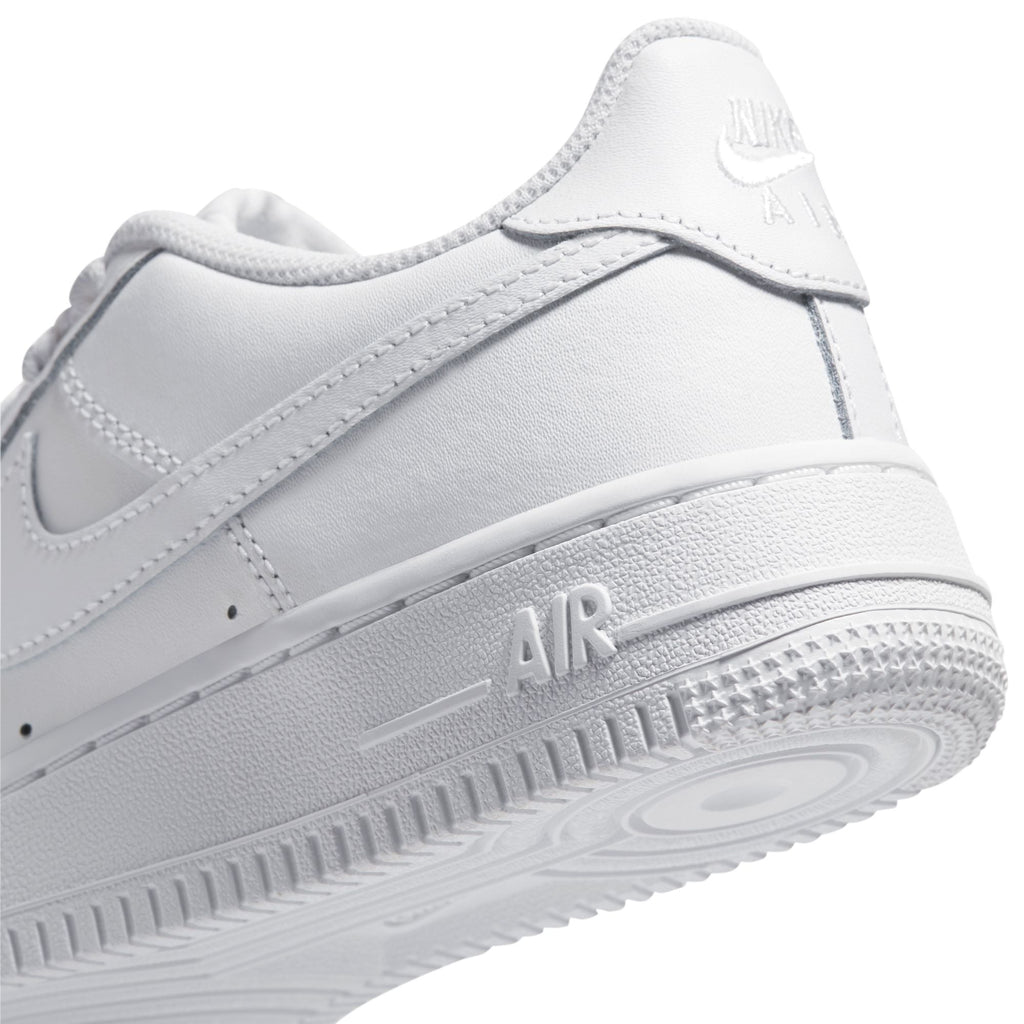 Nike Air Force 1 LE (GS) in WHITE/WHITE - product image from the listing.