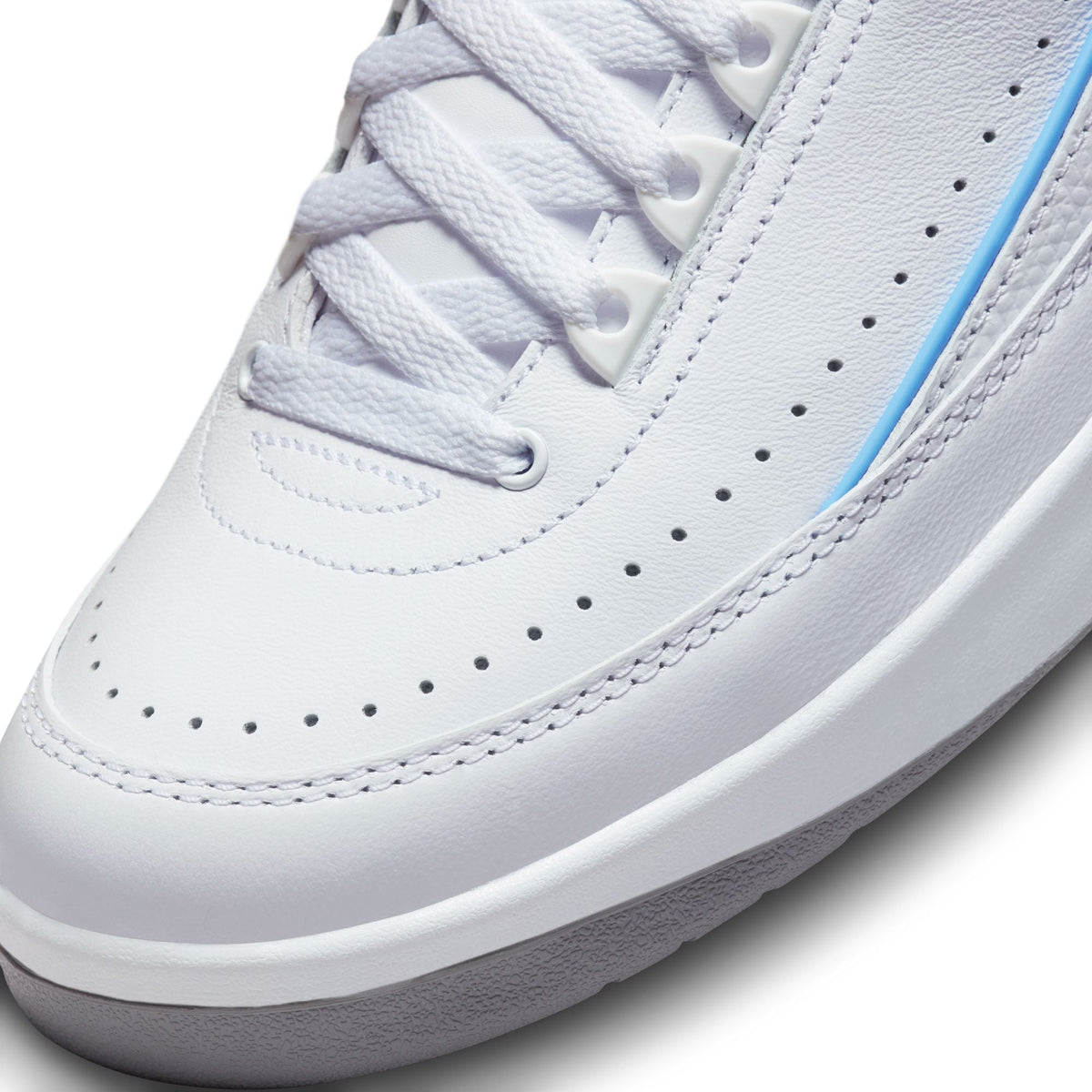 Air Jordan 2 Retro Low "Unc" Colorway for Men - product image from the listing.