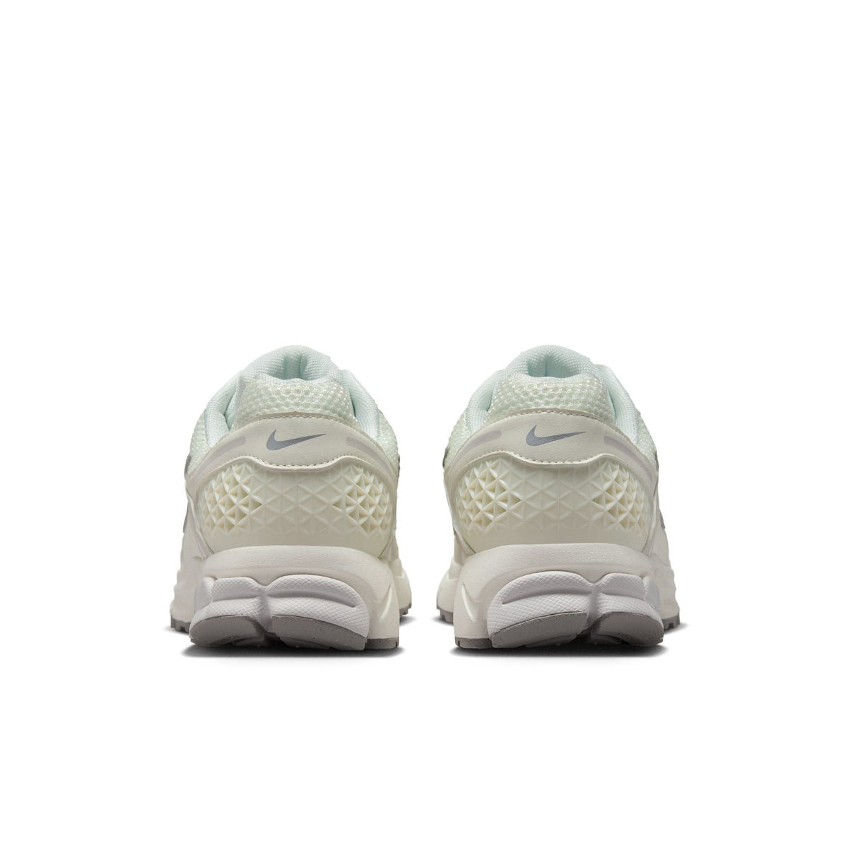 Nike Zoom Vomero 5 - SAIL/METALLIC SILVER-VAST GREY for Men - product image from the listing.