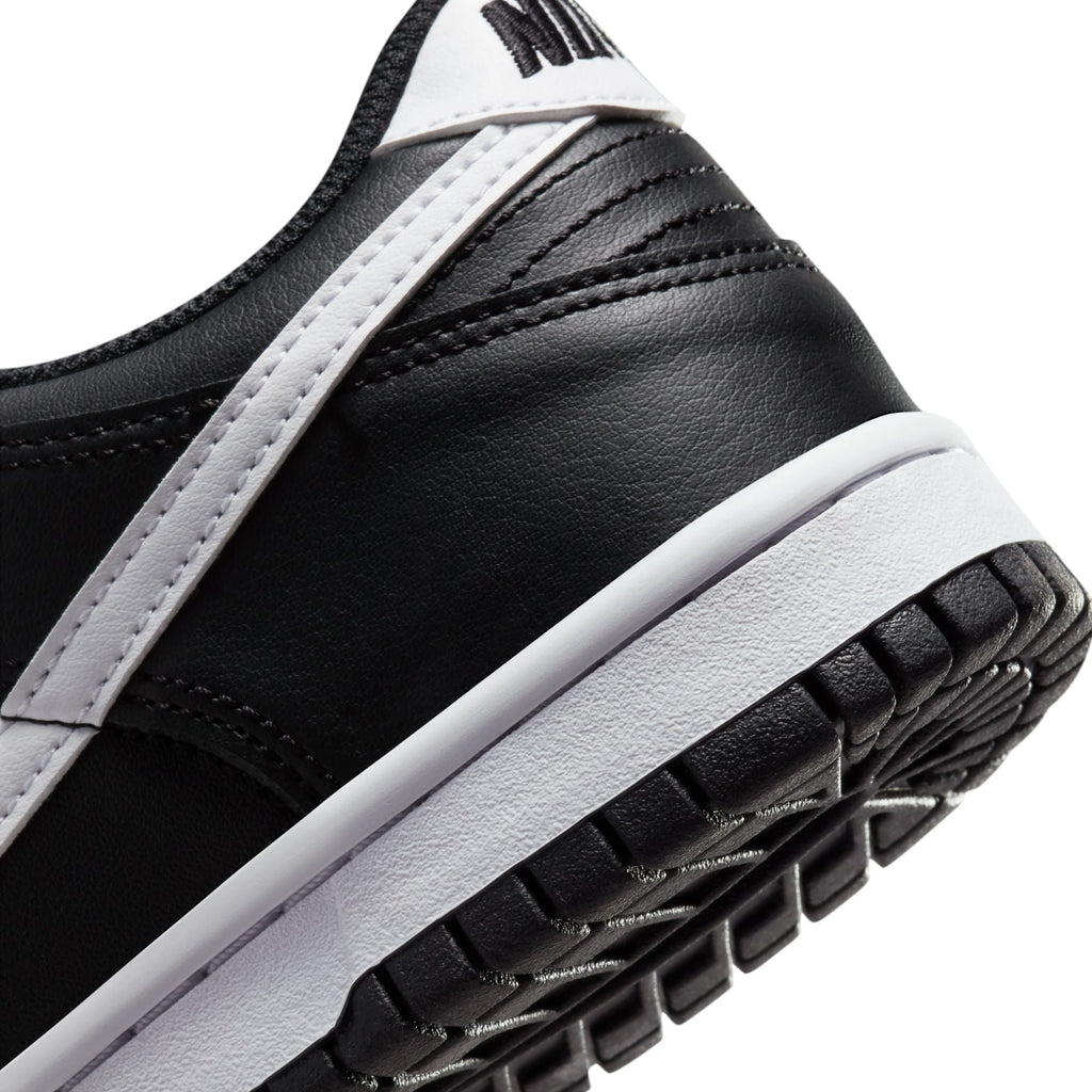 "Panda 2.0" Gs Nike Dunk Low Colorway - product image from the listing.