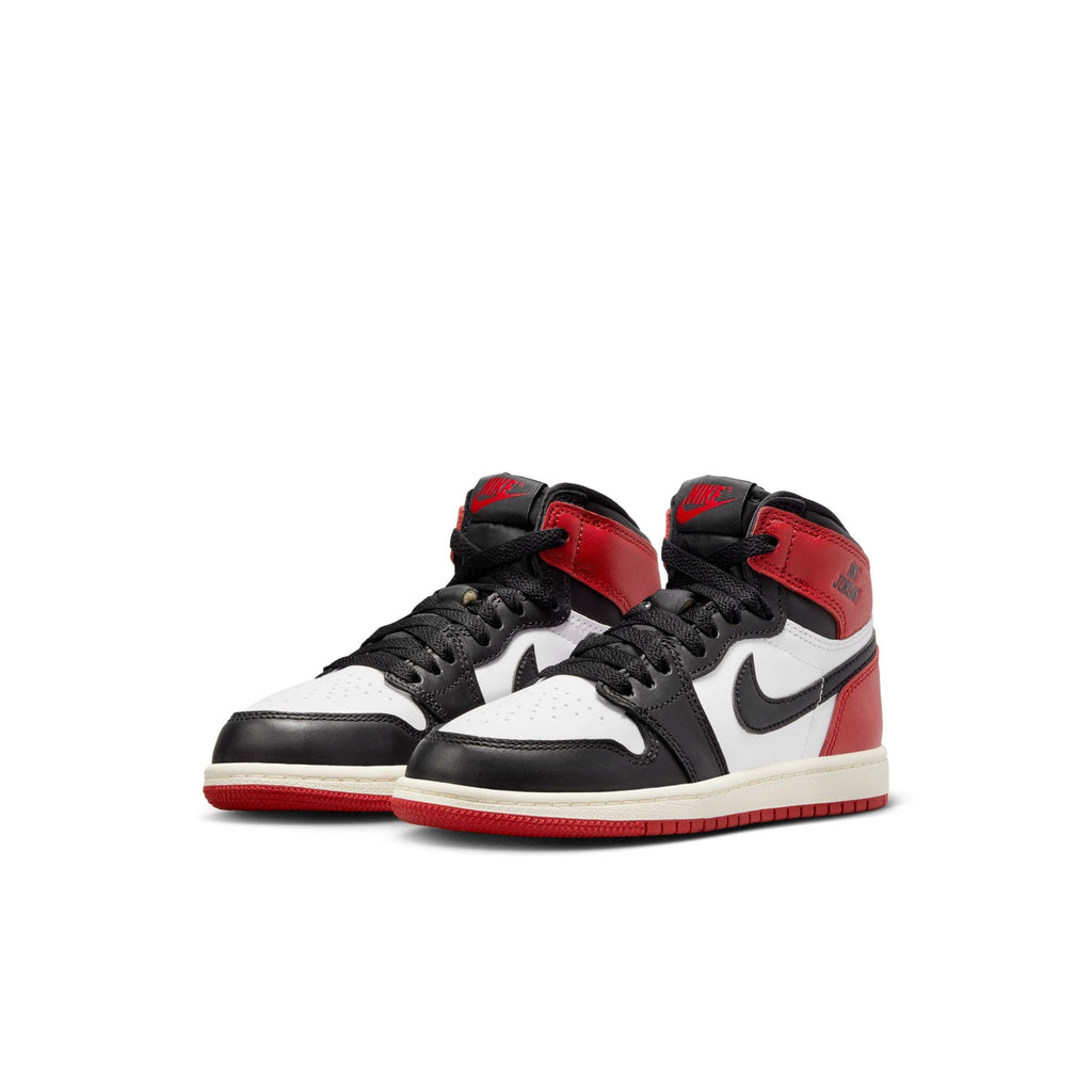 "Black Toe" Preschool Air Jordan 1 Retro High OG WHITE/BLACK-VARSITY RED-SAIL - product image from the listing.
