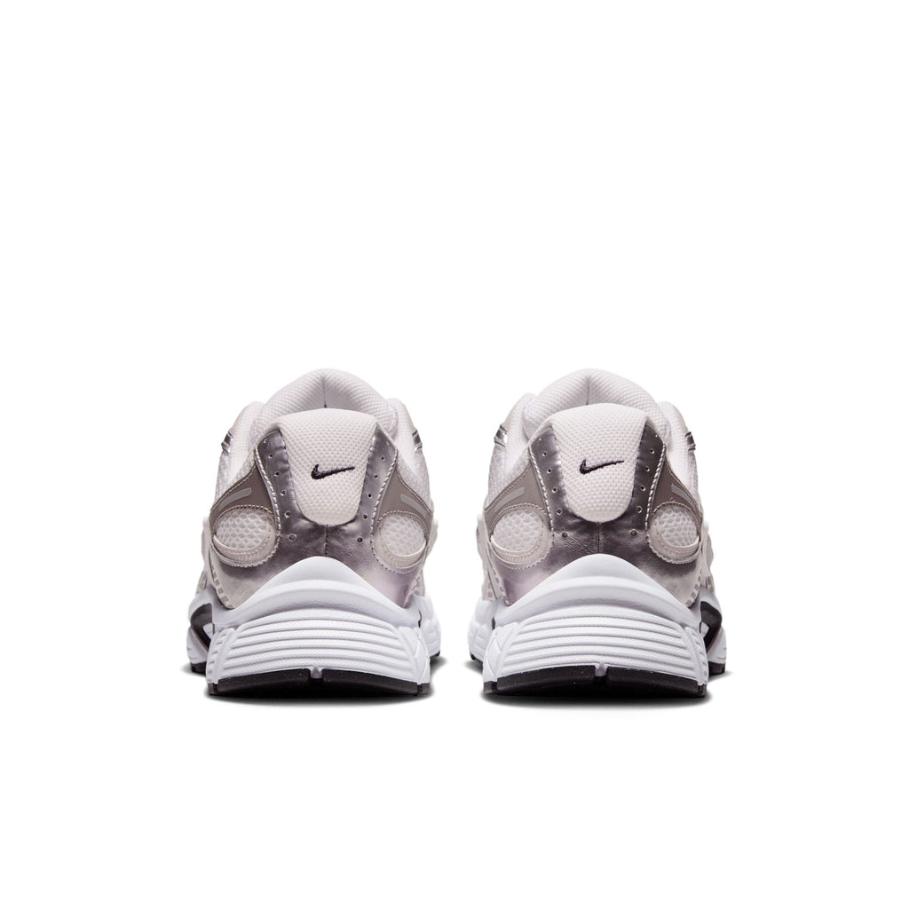 Nike V5 RNR - WHITE/BLACK-VAST GREY-COLLEGE GREY for Men - product image from the listing.