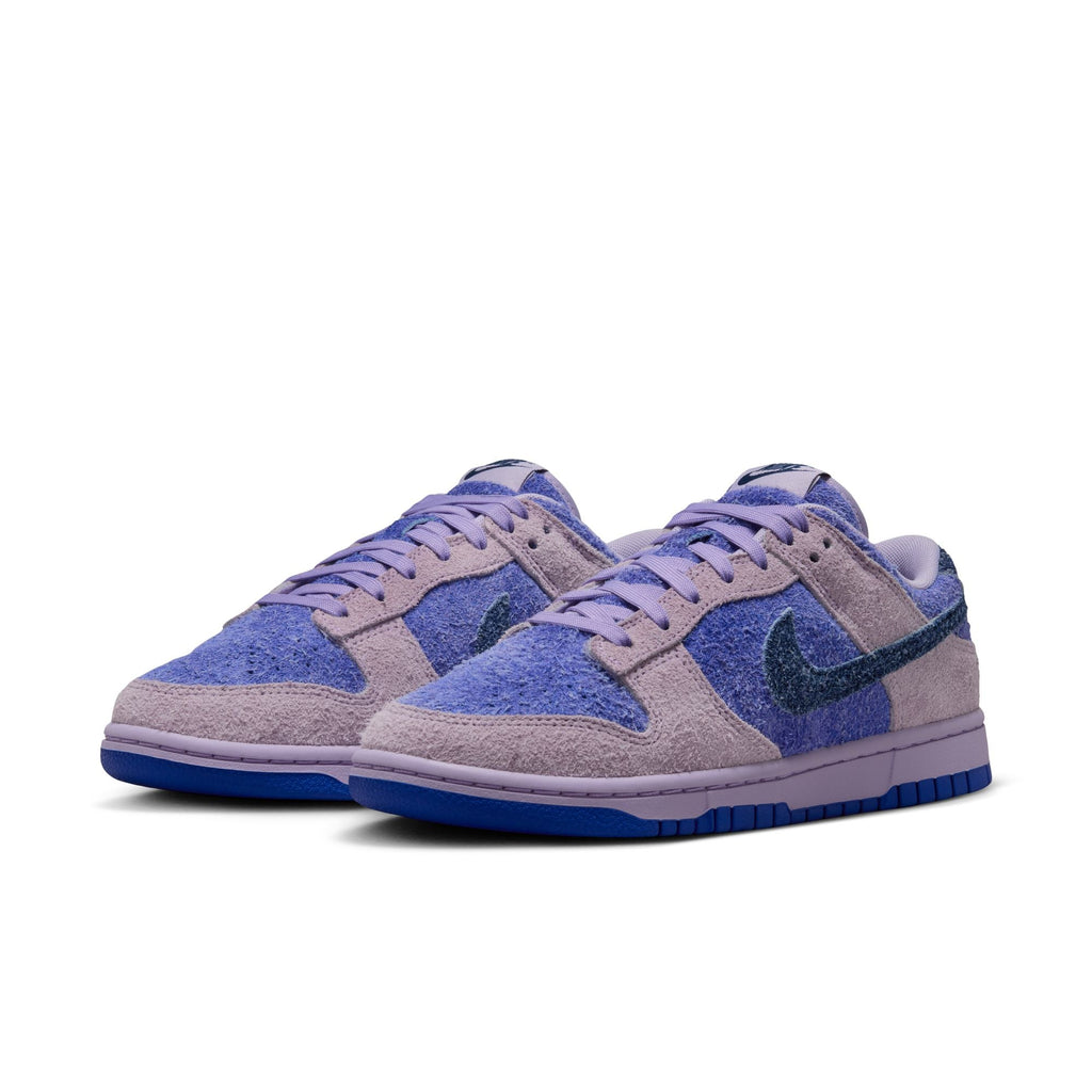 Nike Dunk Low Se - HYDRANGEAS/DEEP ROYAL BLUE for Women - product image from the listing.