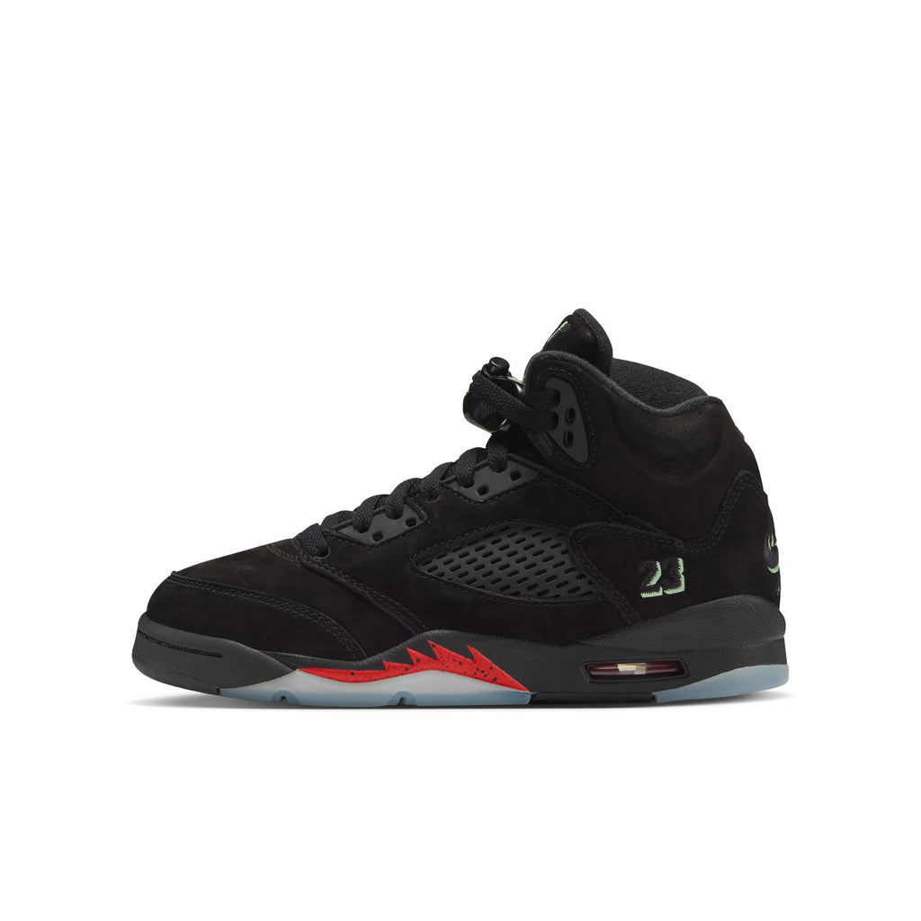 "Halloween" GS Air Jordan 5 Retro BLACK/BLACK-PICANTE RED-GLOW N THE DARK - product image from the listing.