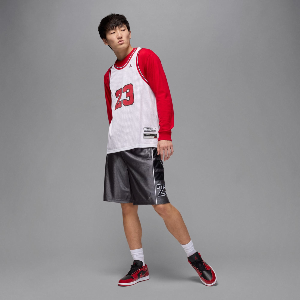 Air Jordan 1 Low SE - BLACK/VARSITY RED-WHITE for Men - product image from the listing.