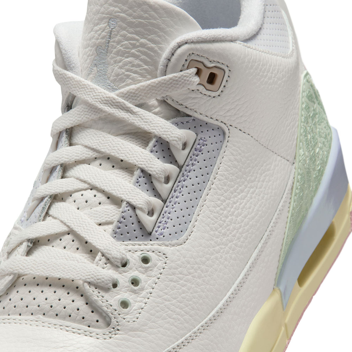 "Sail and Jade Aura" GS Air Jordan 3 Retro SAIL/JADE AURA-AURA-ICED CARMINE - product image from the listing.