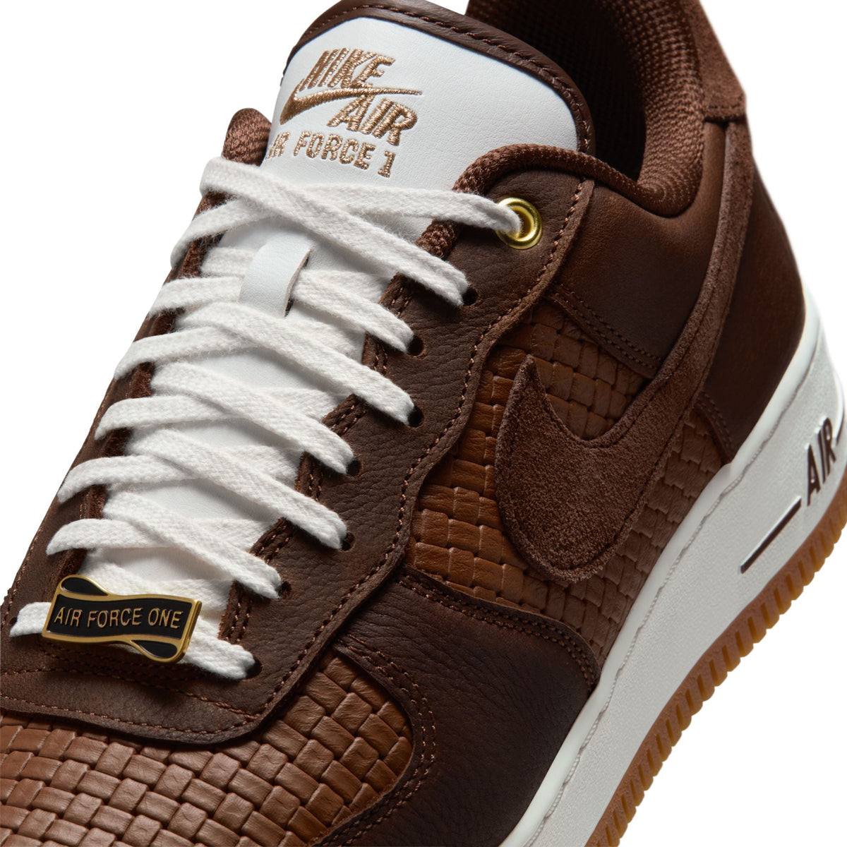 Nike Air Force 1 '07 Lv8 "Jersey Made It" -CACAO WOW/LT BRITISH TAN-SUMMIT WHITE for Men - product image from the listing.