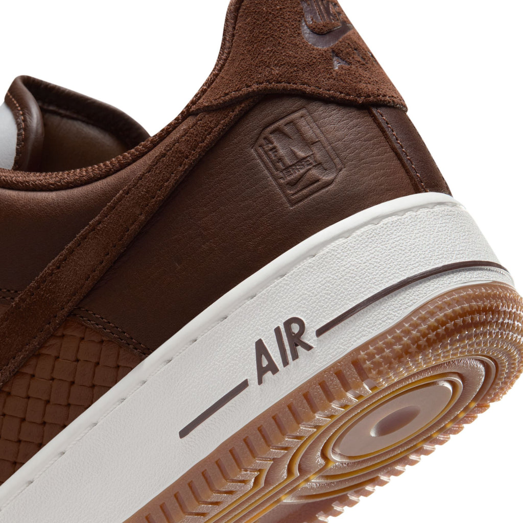 Nike Air Force 1 '07 Lv8 "Jersey Made It" -CACAO WOW/LT BRITISH TAN-SUMMIT WHITE for Men - product image from the listing.
