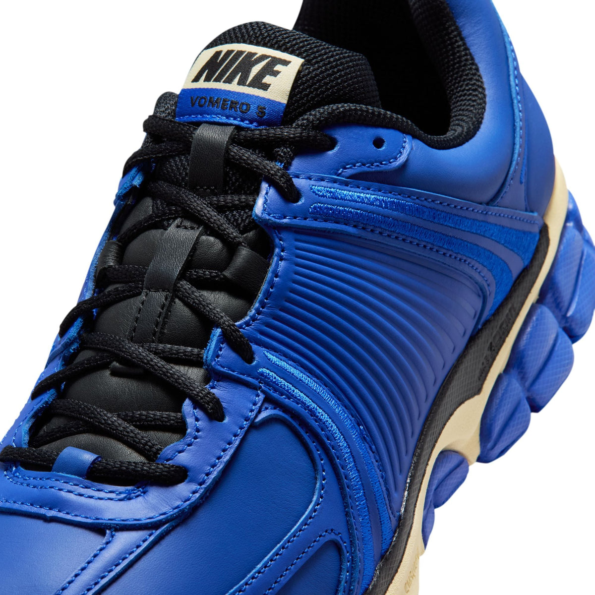 Nike Zoom Vomero 5 - HYPER ROYAL/SAIL-GAME ROYAL-BLACK for Men - product image from the listing.