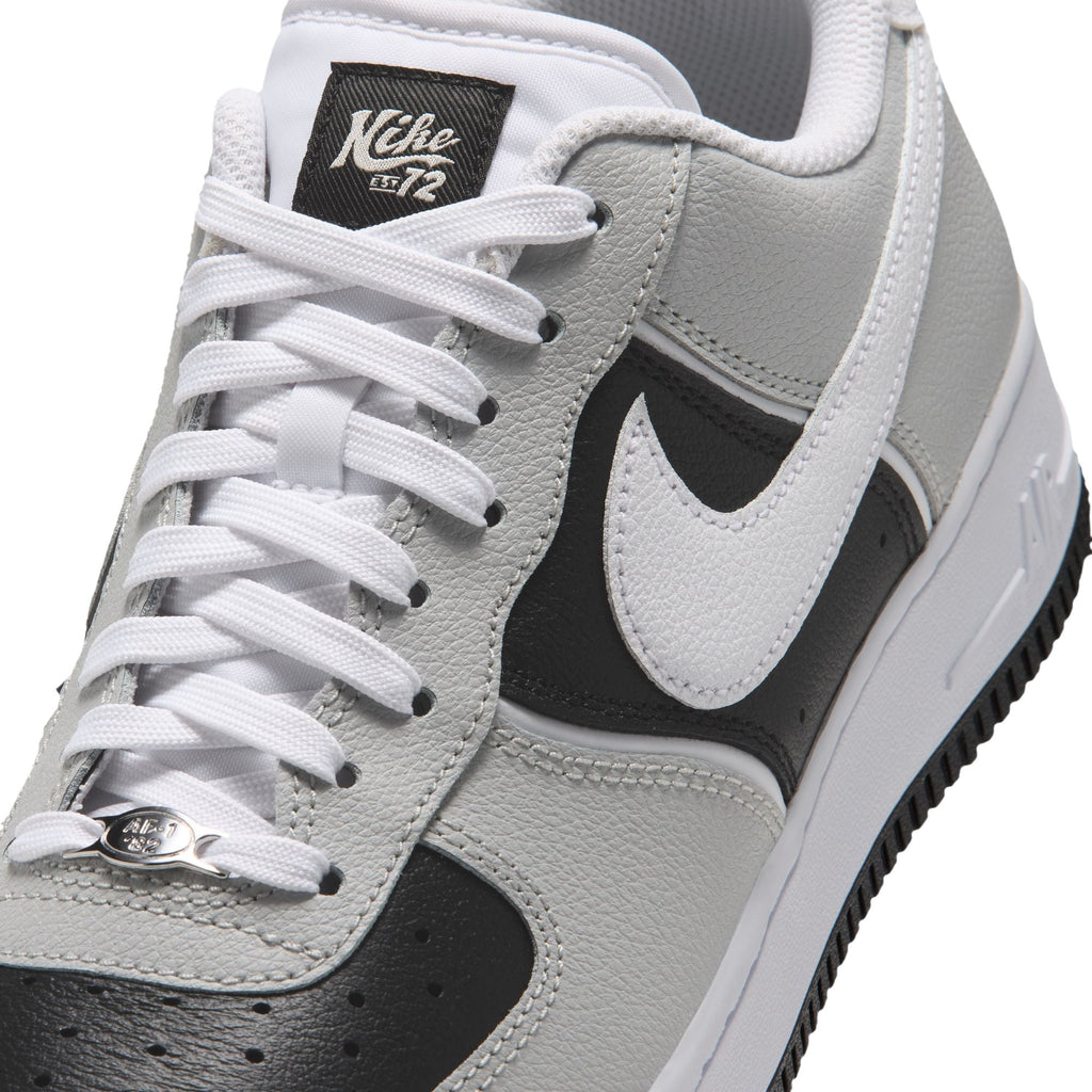 Nike Air Force 1 '07 Lv8-GREY FOG/BLACK-SAIL-COCONUT MILK for Men - product image from the listing.