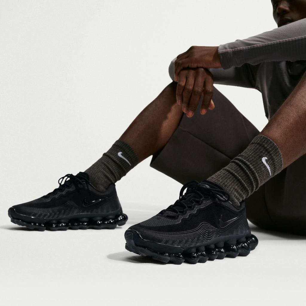 Nike Air Liquid Max - BLACK/BLACK-ANTHRACITE-SMOKE GREY for Men - product image from the listing.