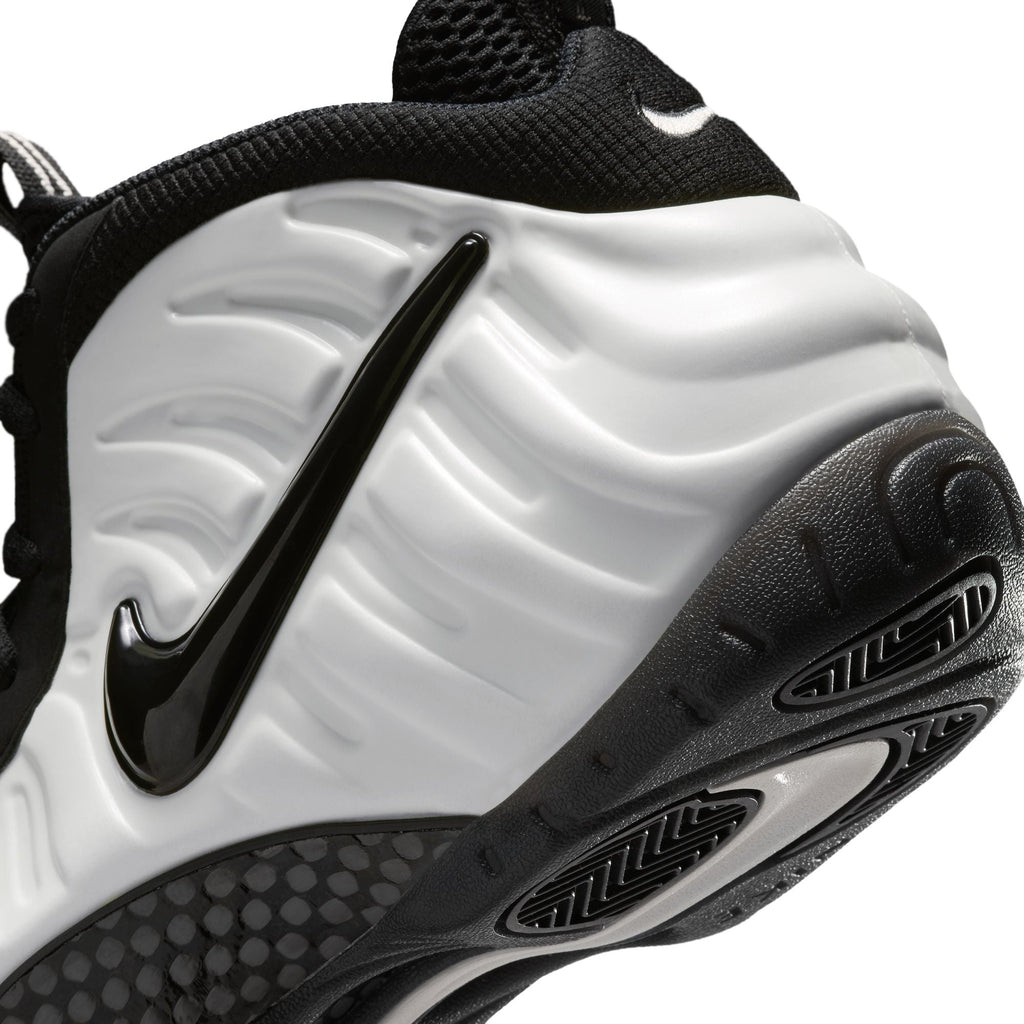 Nike Air Foamposite Pro Premium - SUMMIT WHITE/BLACK for Men - product image from the listing.
