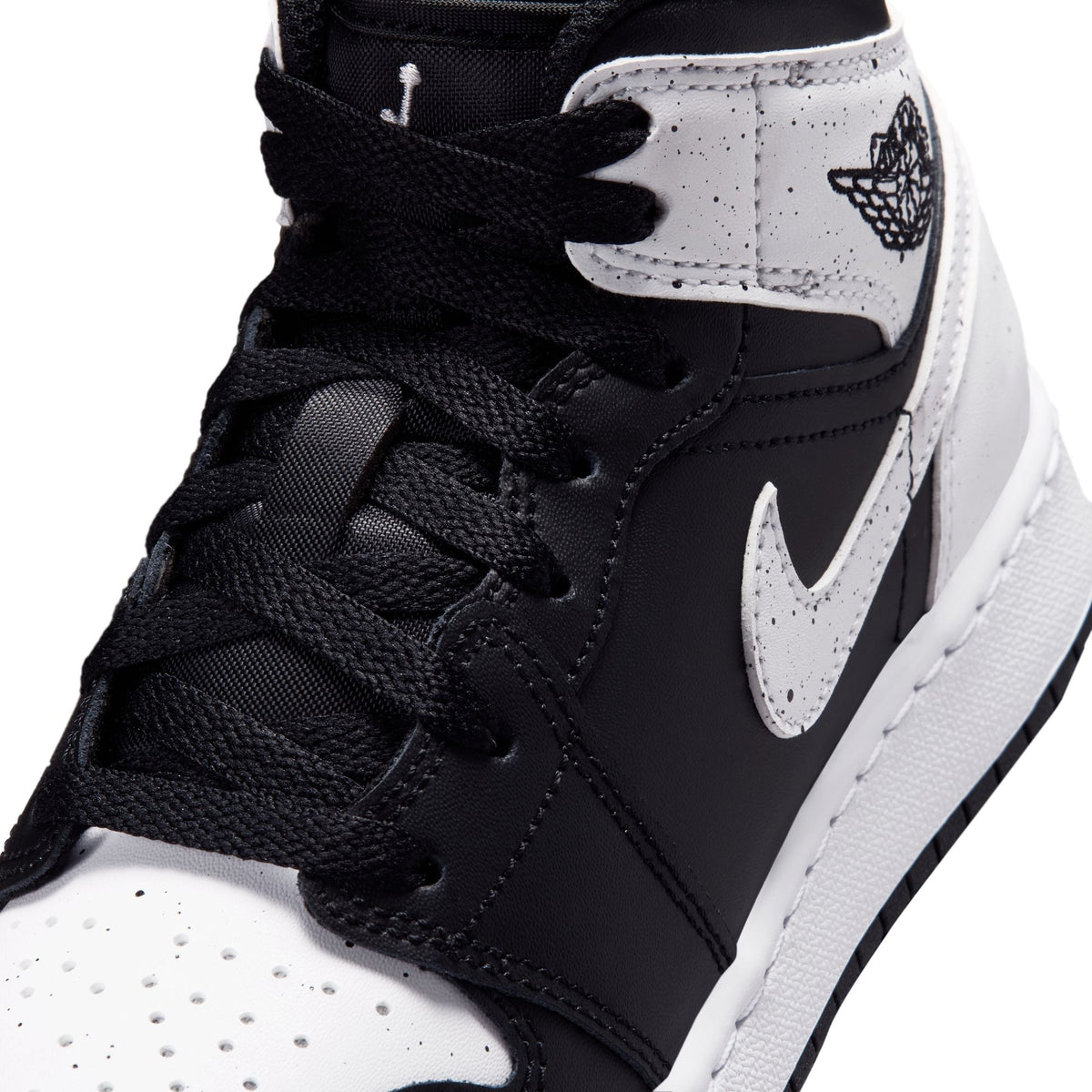 GS Air Jordan 1 Mid in BLACK/WHITE-BLACK - product image from the listing.