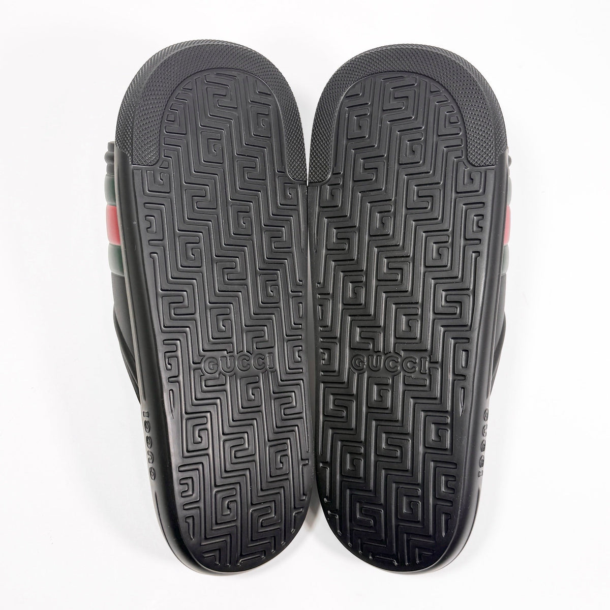 Men's Gucci Web Rubber Pool Slide - 9.5 - product image from the listing.
