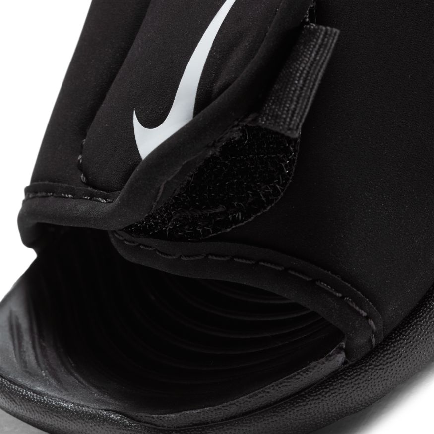 Nike Sunray Adjust 5 V2 (TODDLER) in BLACK - product image from the listing.