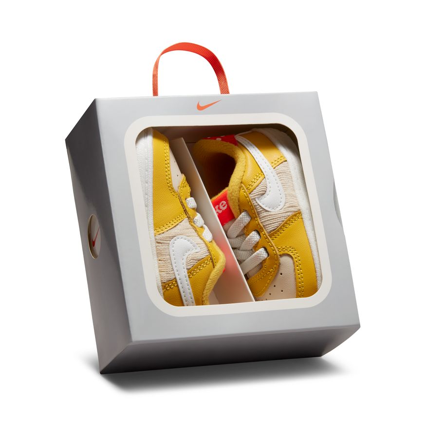 YELLOW OCHRE/SUMMIT WHITE-PEARL WHITE - Force 1 Crib SE (NB) - product image from the listing.