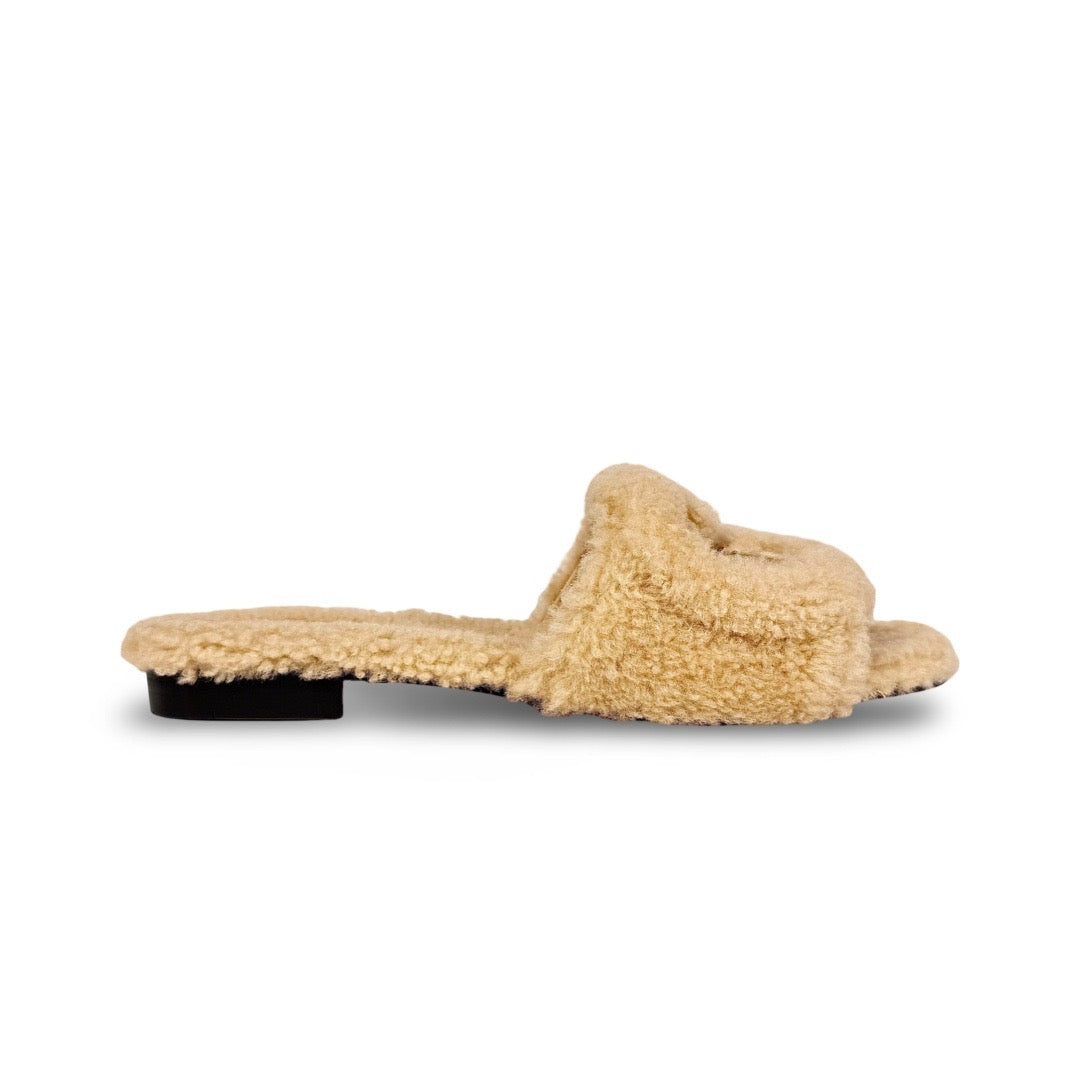 Women's Gucci Shearling GG Cut Out Slide Sandal - 5.5 - product image from the listing.
