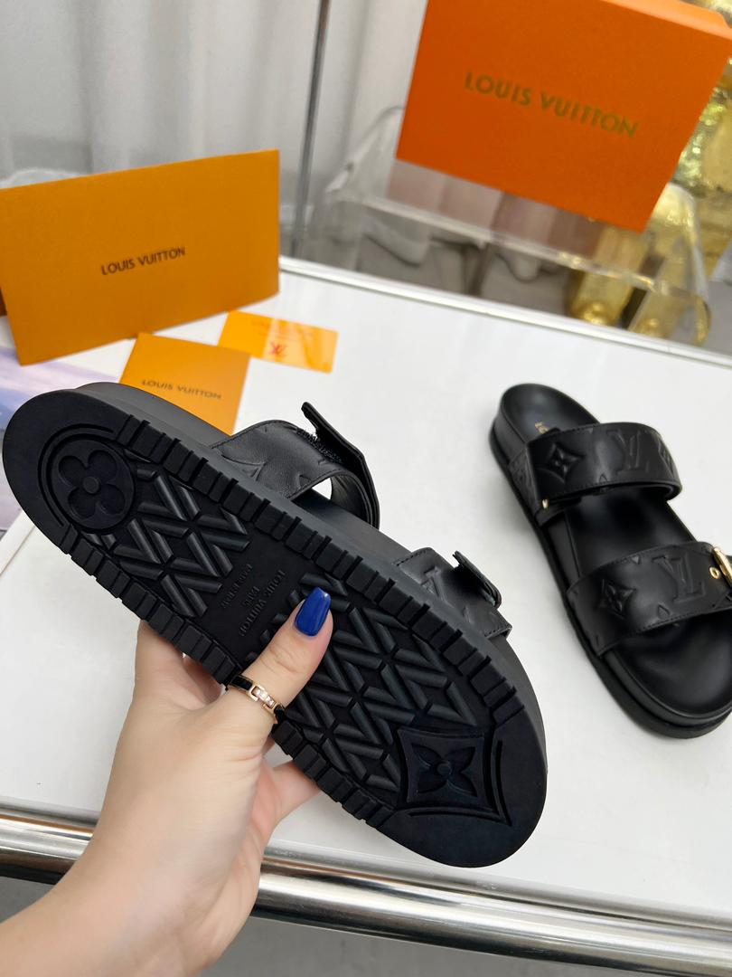 Louis vuitton Bom dia Flat mule in Black - product image from the listing.