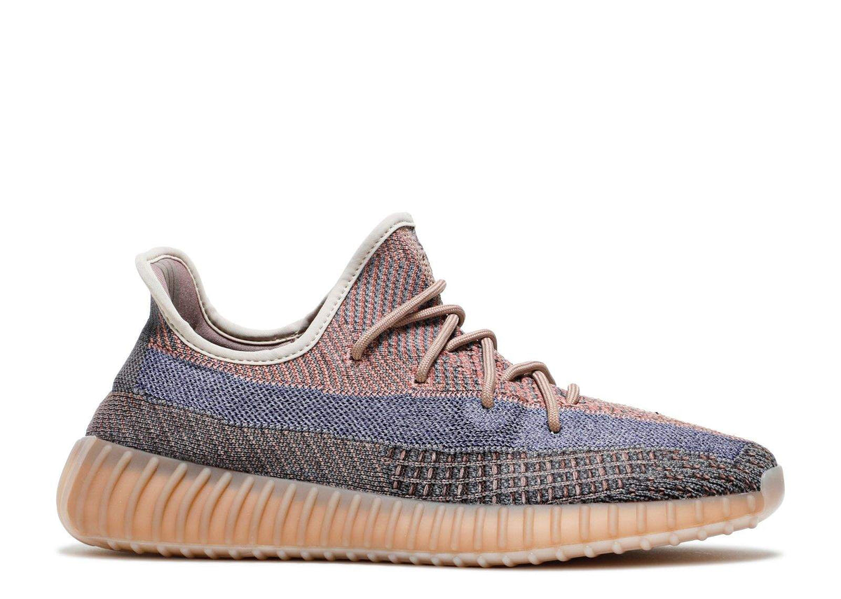 Yeezy Boost 350 V2 'ade'Sneaker - product image from the listing.