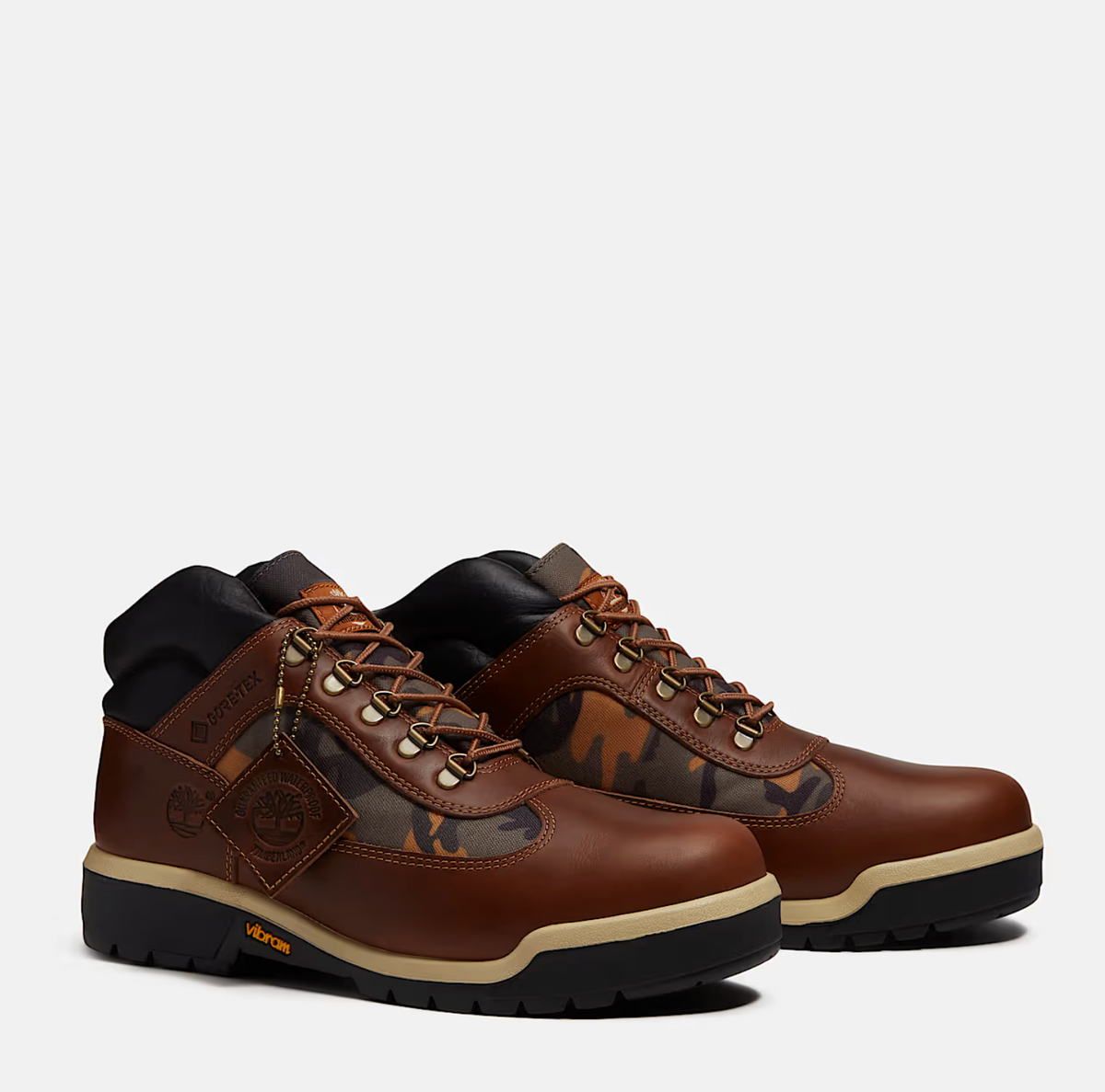 Timberland Field Boot with GORE-TEX Membrane - BROWN for Men - product image from the listing.