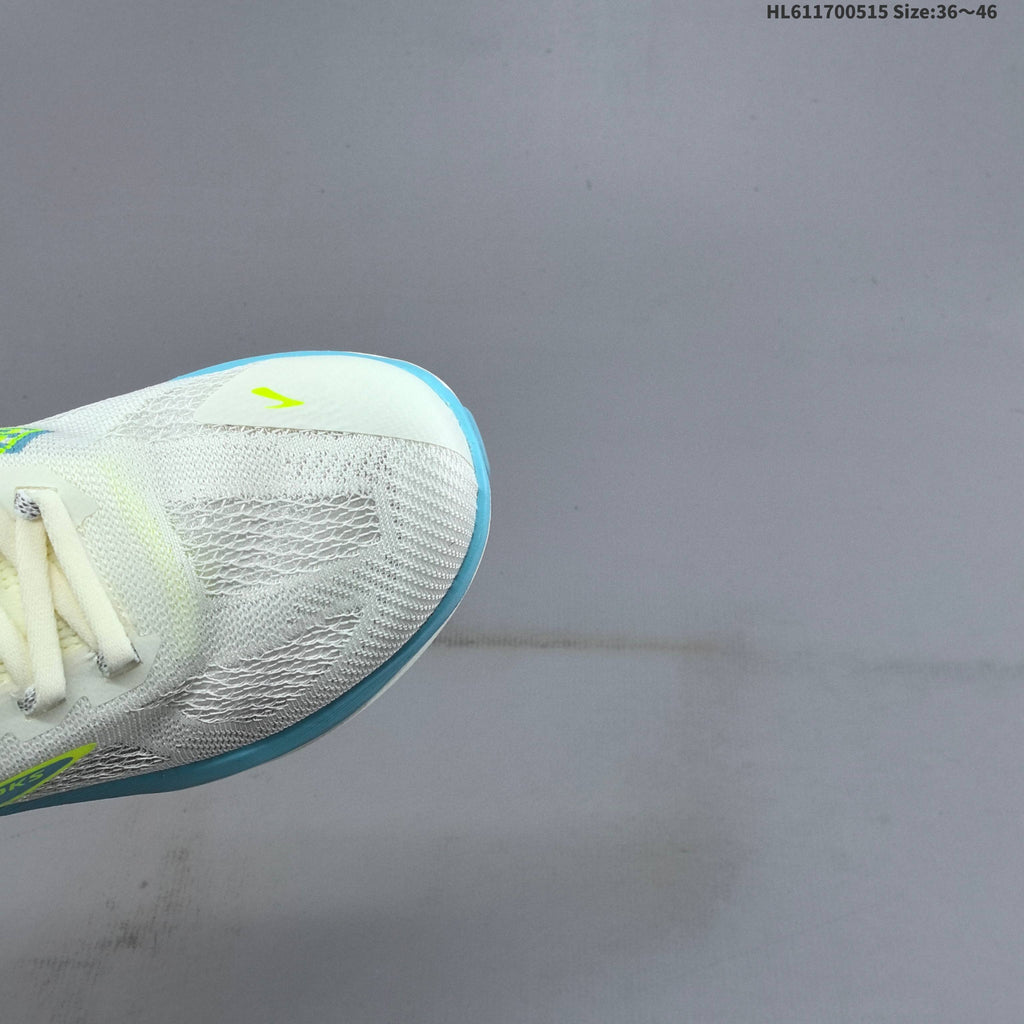Brooks Hyperion Max 3 Running Shoes, in White Blue - product image from the listing.