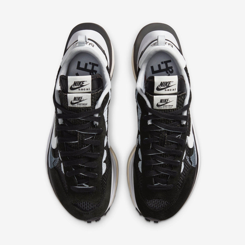 Nike sacai VaporWaffle CV1363-001 Sneakers in Black White - product image from the listing.