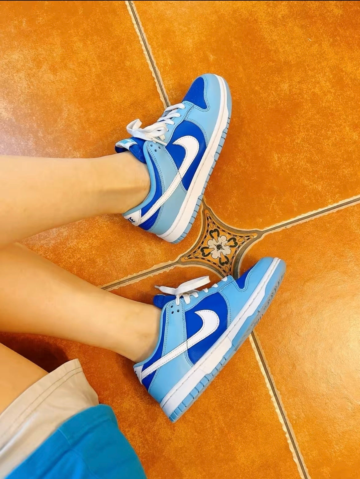 Nike Dunk Low Retro QS Argon Sneakers in Blue DN1431-001 - product image from the listing.