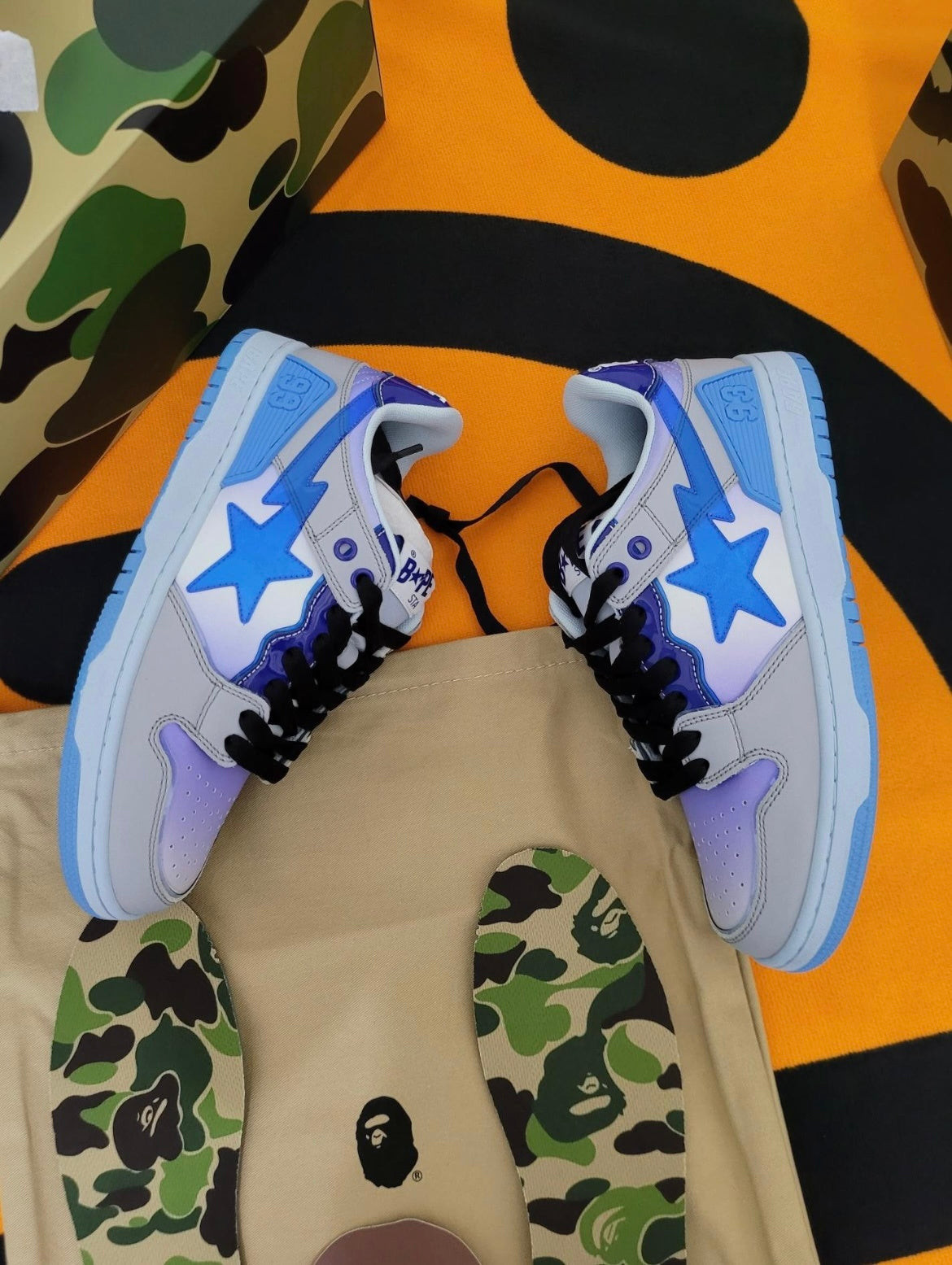 A BATHING APE BAPE SK8 STA Blue Gradient Trainers W291002 - product image from the listing.