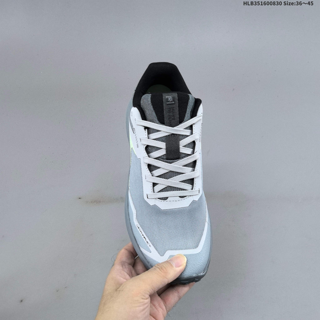 KAILAS Kuocang Low-Cut Hiking Shoes with Vibram Outsole - product image from the listing.