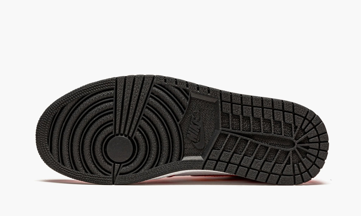 "Light Fusion Red" Air Jordan 1 High OG - product image from the listing.