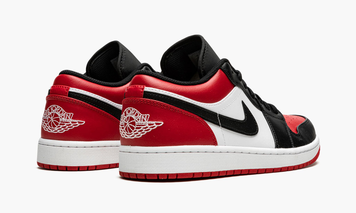 "Bred Toe" Air Jordan 1 Low - product image from the listing.