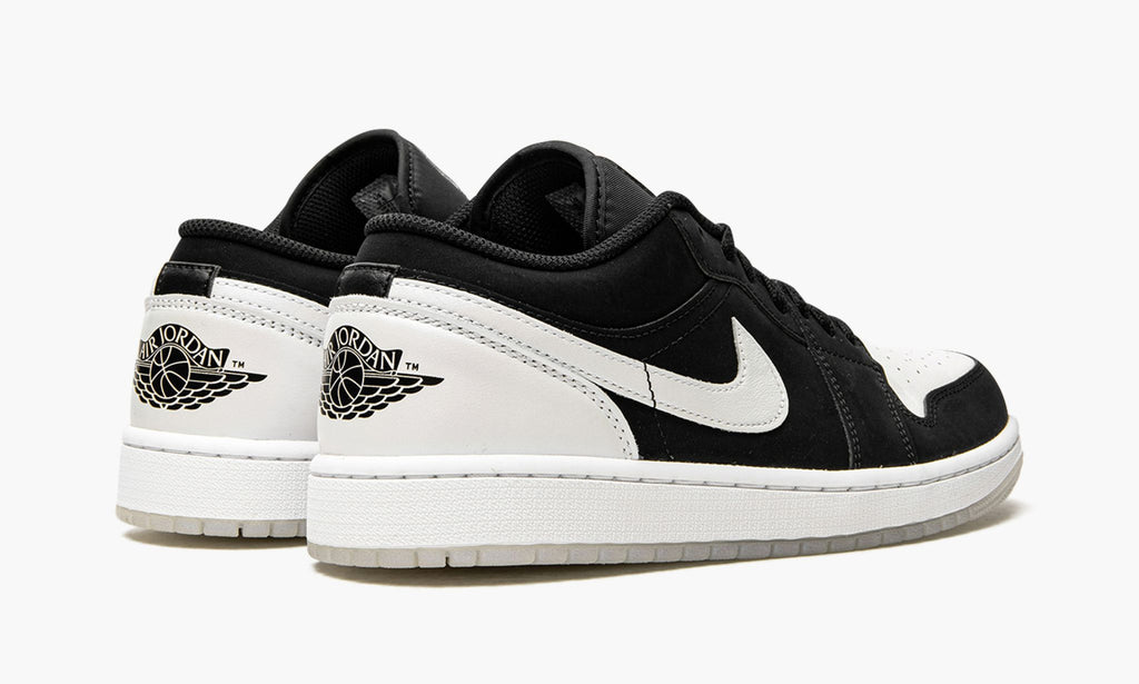 "Diamond" Air Jordan 1 Low - product image from the listing.