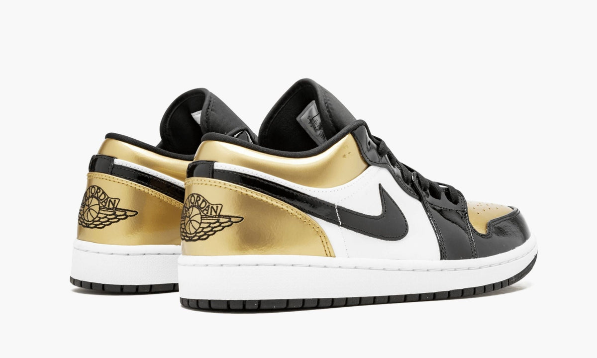 "Gold Toe" Air Jordan 1 Low - product image from the listing.