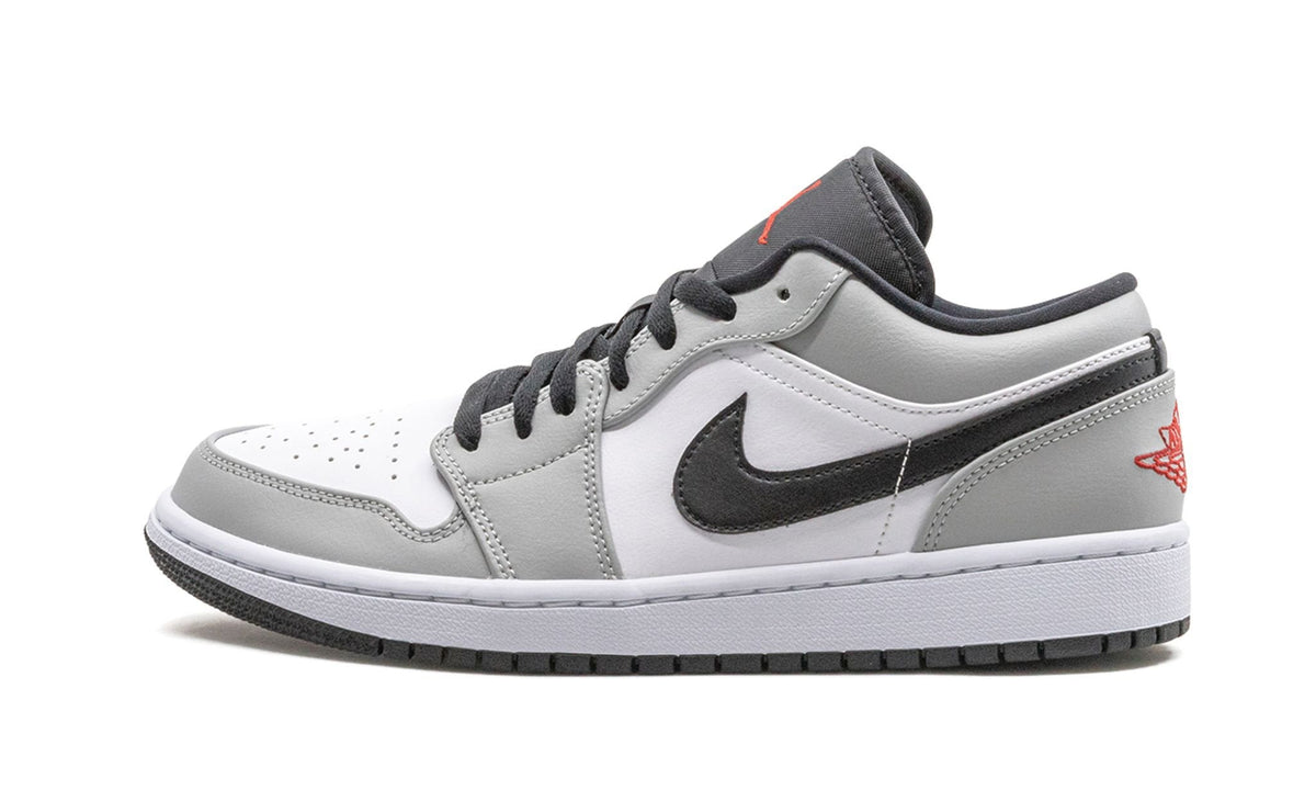 "Light Smoke Grey" Air Jordan 1 Low - product image from the listing.