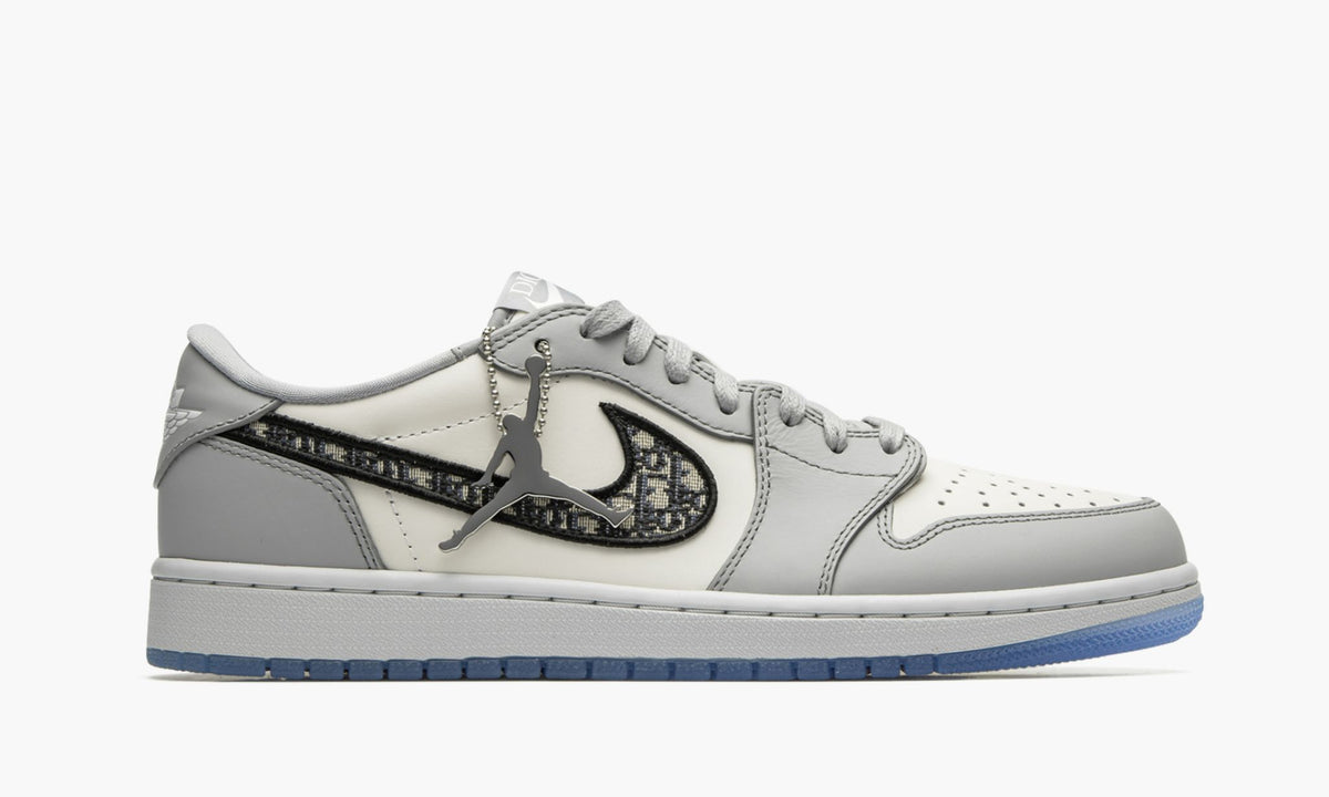 Dior - Air Jordan 1 Low - product photo shown in the listing for this item.