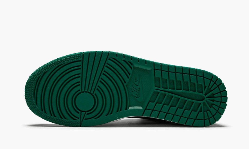 Air Jordan 1 Low Mystic in Green - product image from the listing.