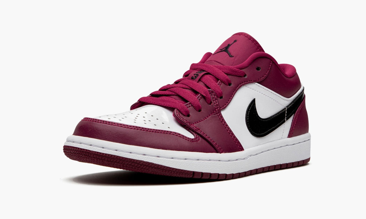 Air Jordan 1 Low Noble in Red - product image from the listing.