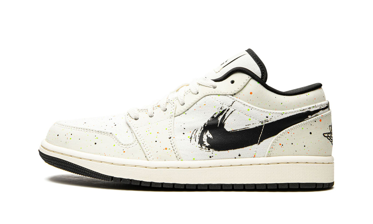 "Brushstroke" Air Jordan 1 Low SE - product image from the listing.