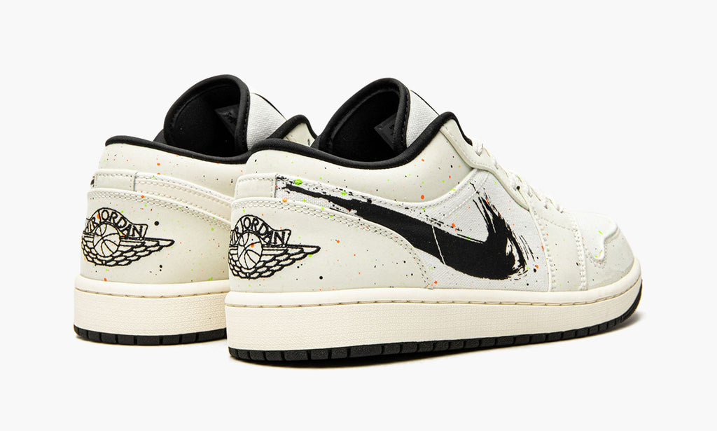 "Brushstroke" Air Jordan 1 Low SE - product image from the listing.