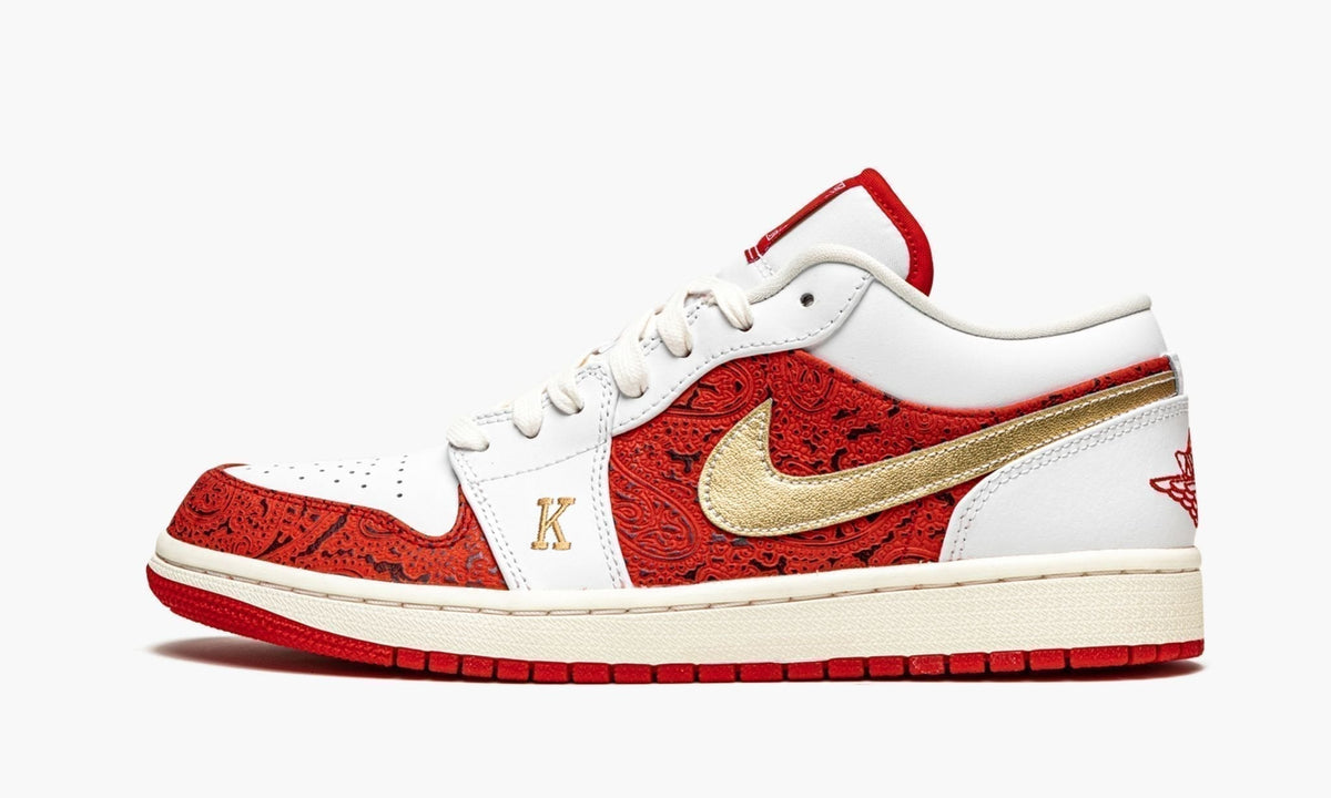 "Spades" Air Jordan 1 Low SE - product image from the listing.