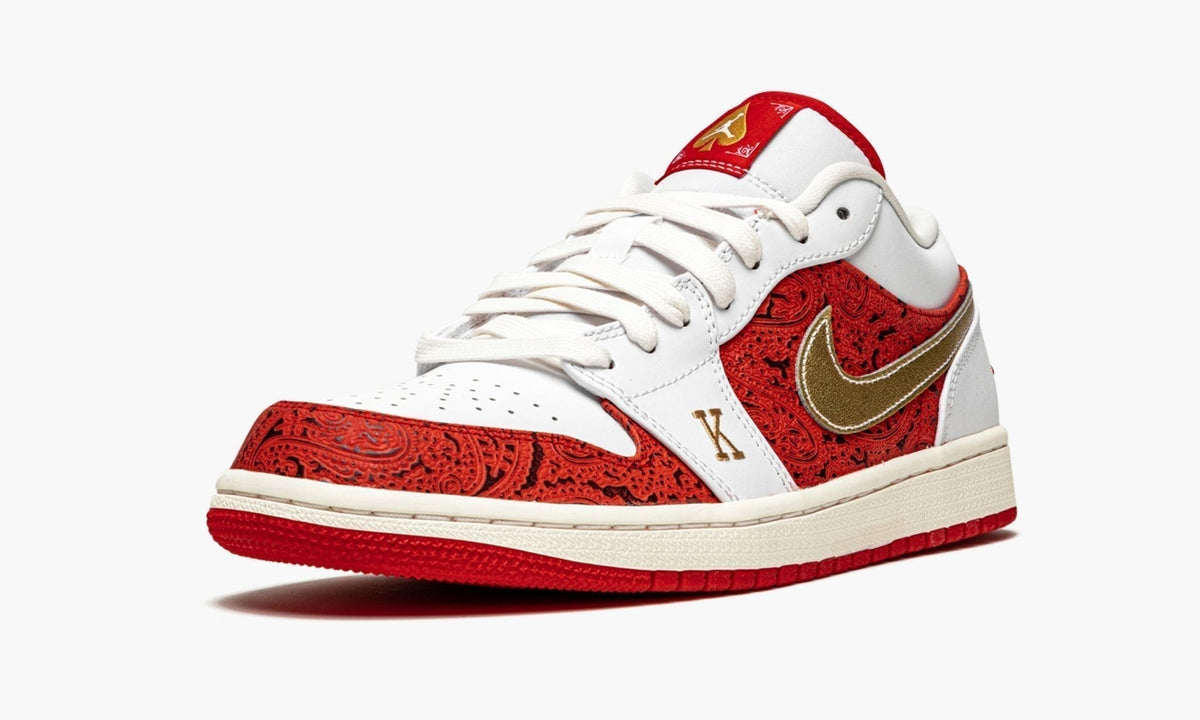 "Spades" Air Jordan 1 Low SE - product image from the listing.