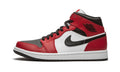 "Chicago Black Toe" Air Jordan 1 Mid - product image from the listing.