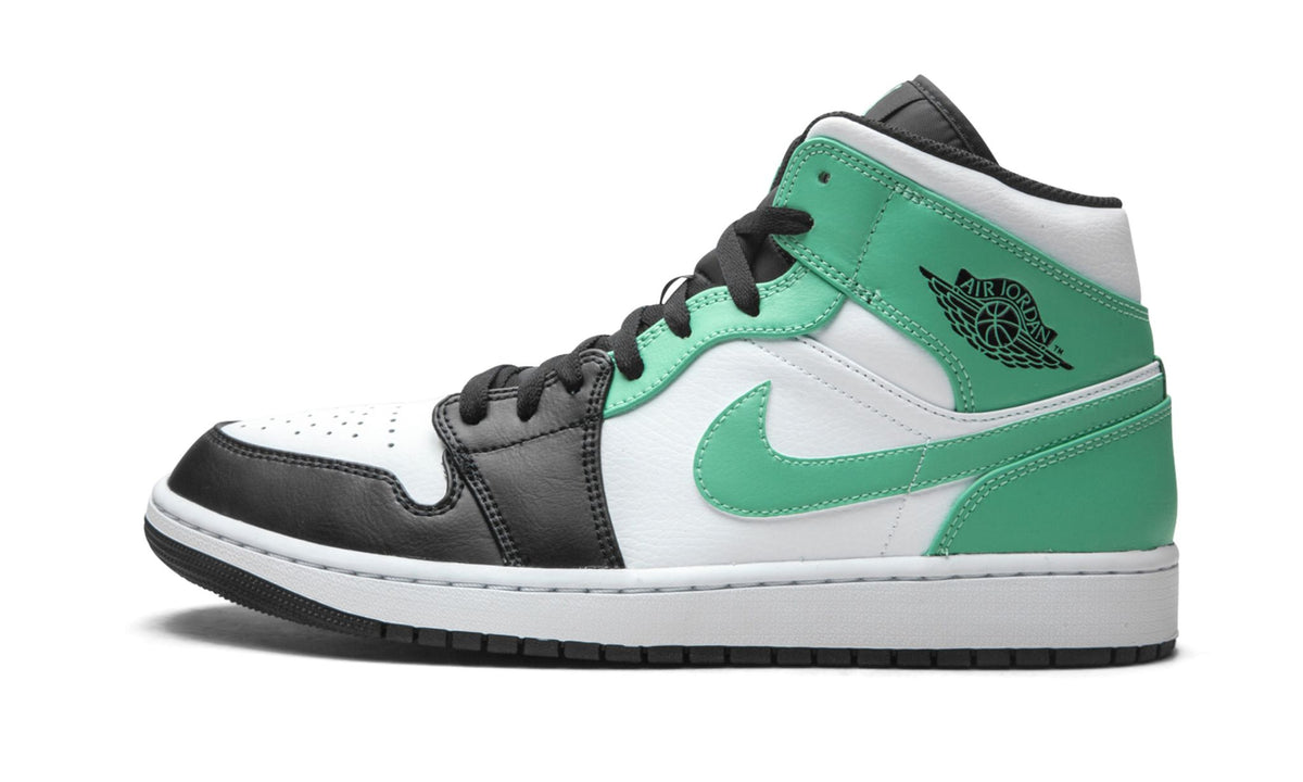 "Island Green" Air Jordan 1 Mid - product image from the listing.