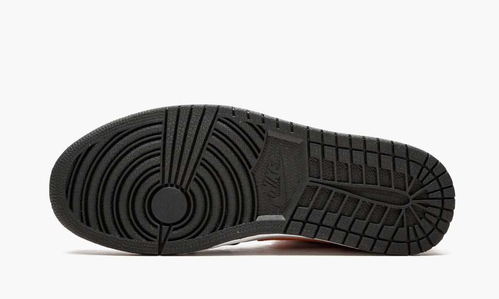 "Shattered Backboard" Air Jordan 1 Mid - product image from the listing.