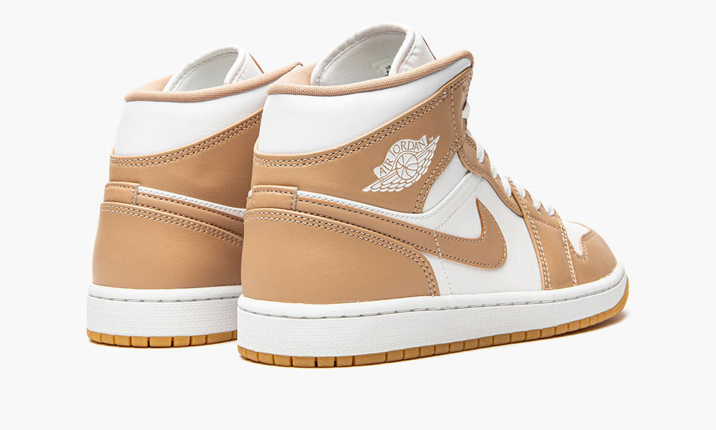 "Tan / Gum" Air Jordan 1 Mid - product image from the listing.