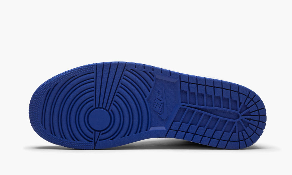 "Game Royal Black Toe" Air Jordan 1 Mid SE - product image from the listing.