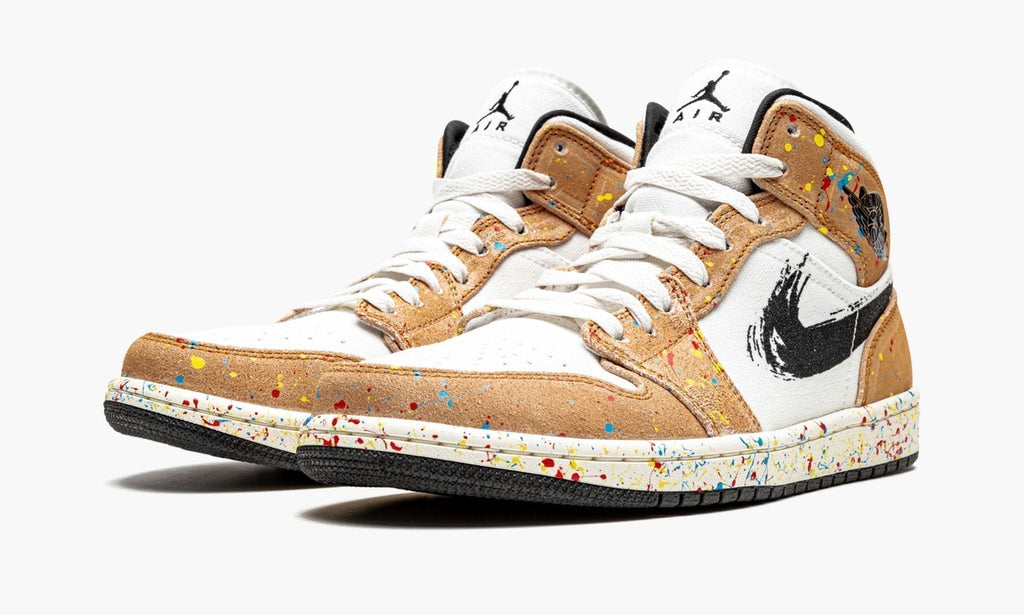 Brushstroke - Air Jordan 1 Mid SE - product image from the listing.