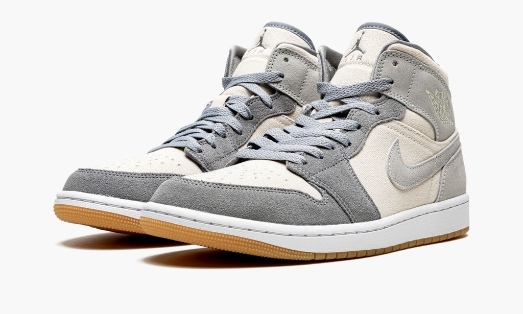 Coconut Milk - Air Jordan 1 MID SE - product image from the listing.