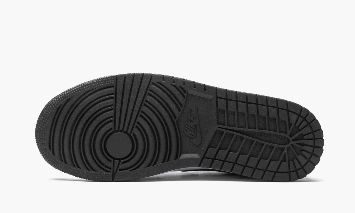 Air Jordan 1 Mid SE Signal in Blue - product image from the listing.