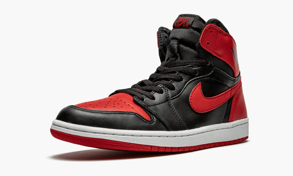 "BRED 01′" Air Jordan 1 Retro - product image from the listing.